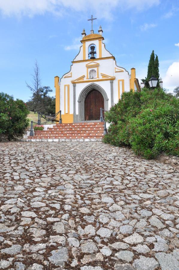 La Rejaquera Villa Villanueva del Rio y Minas Luaran gambar