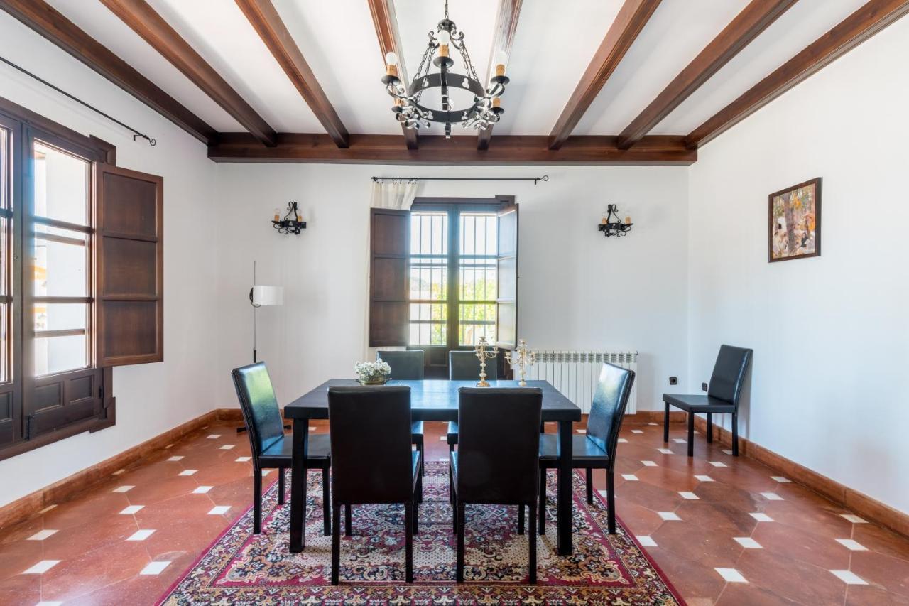 La Rejaquera Villa Villanueva del Rio y Minas Luaran gambar