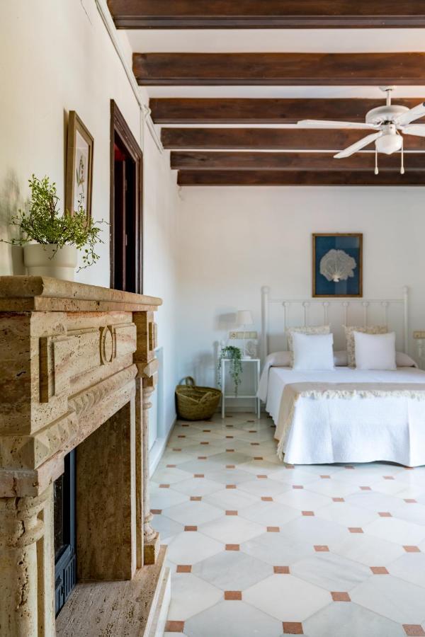 La Rejaquera Villa Villanueva del Rio y Minas Luaran gambar