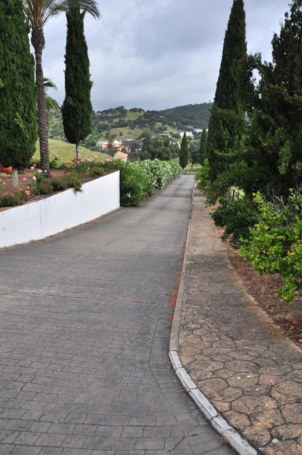 La Rejaquera Villa Villanueva del Rio y Minas Luaran gambar