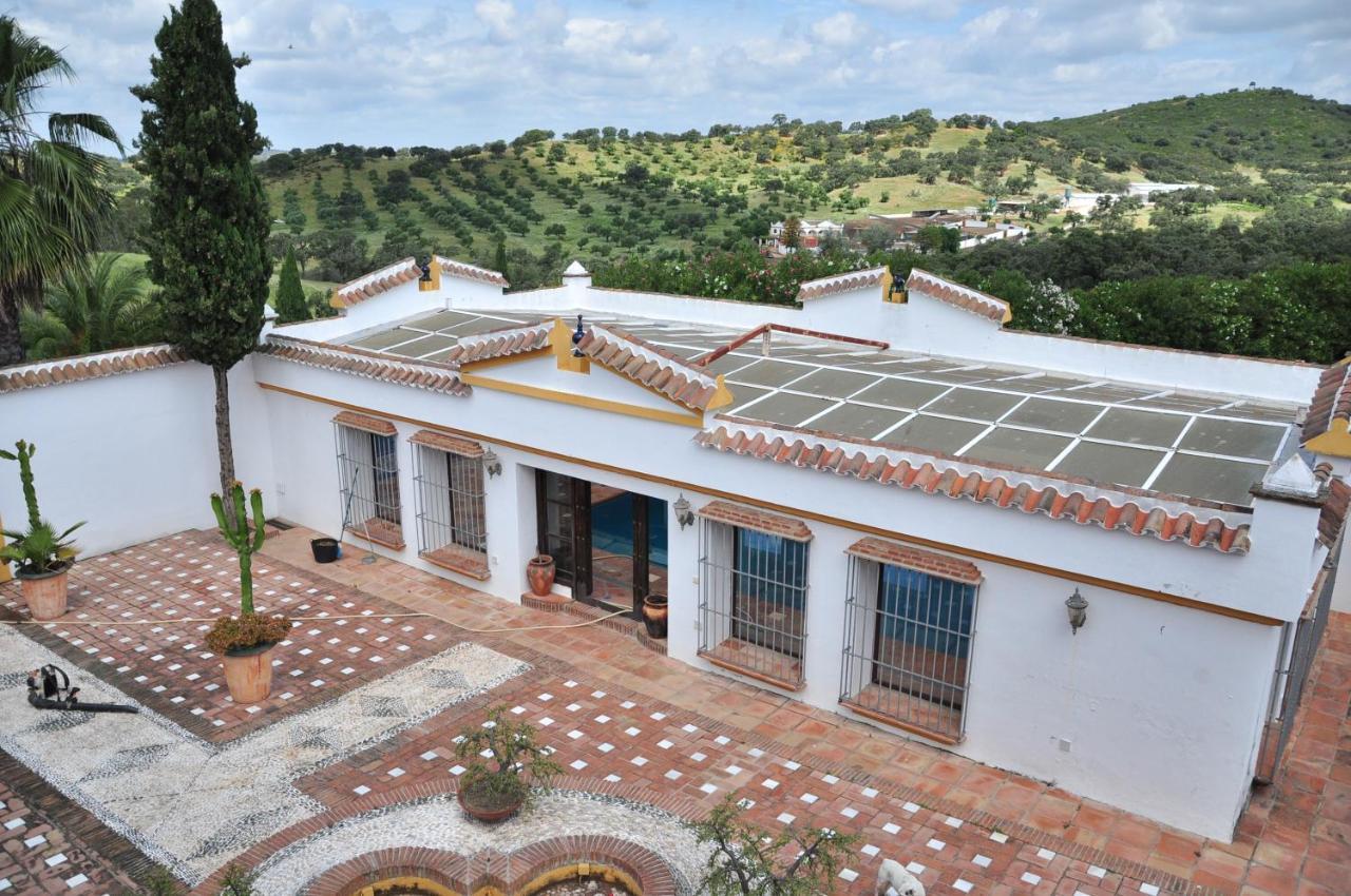 La Rejaquera Villa Villanueva del Rio y Minas Luaran gambar