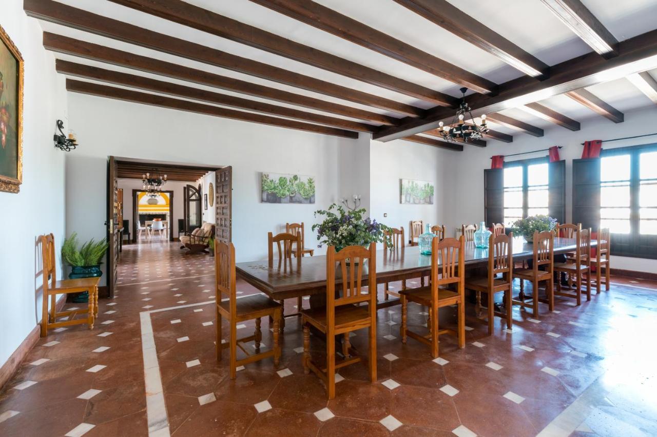 La Rejaquera Villa Villanueva del Rio y Minas Luaran gambar